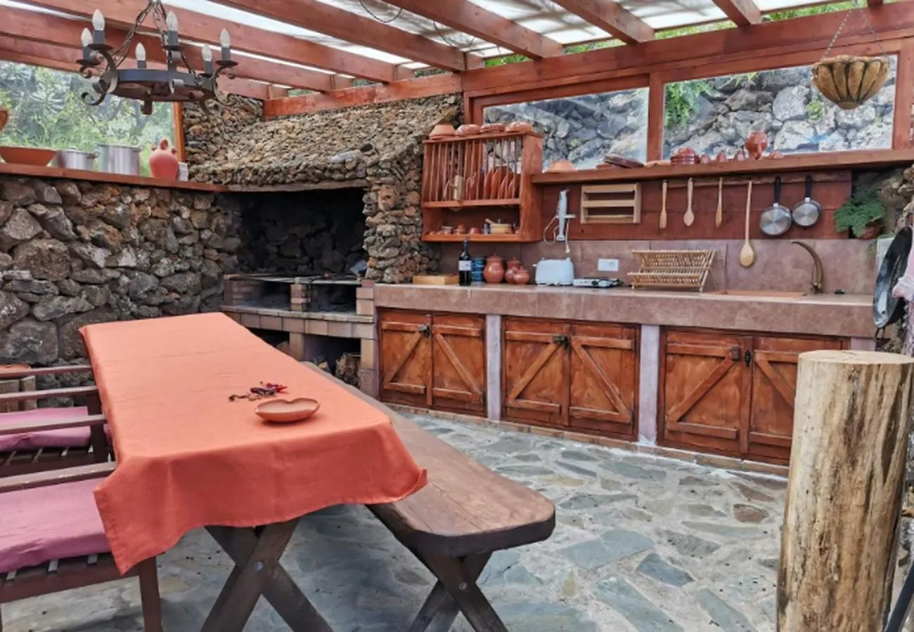 Relajate En Un Entorno Acogedor Con Vistas Y Bbq Holiday home Isora